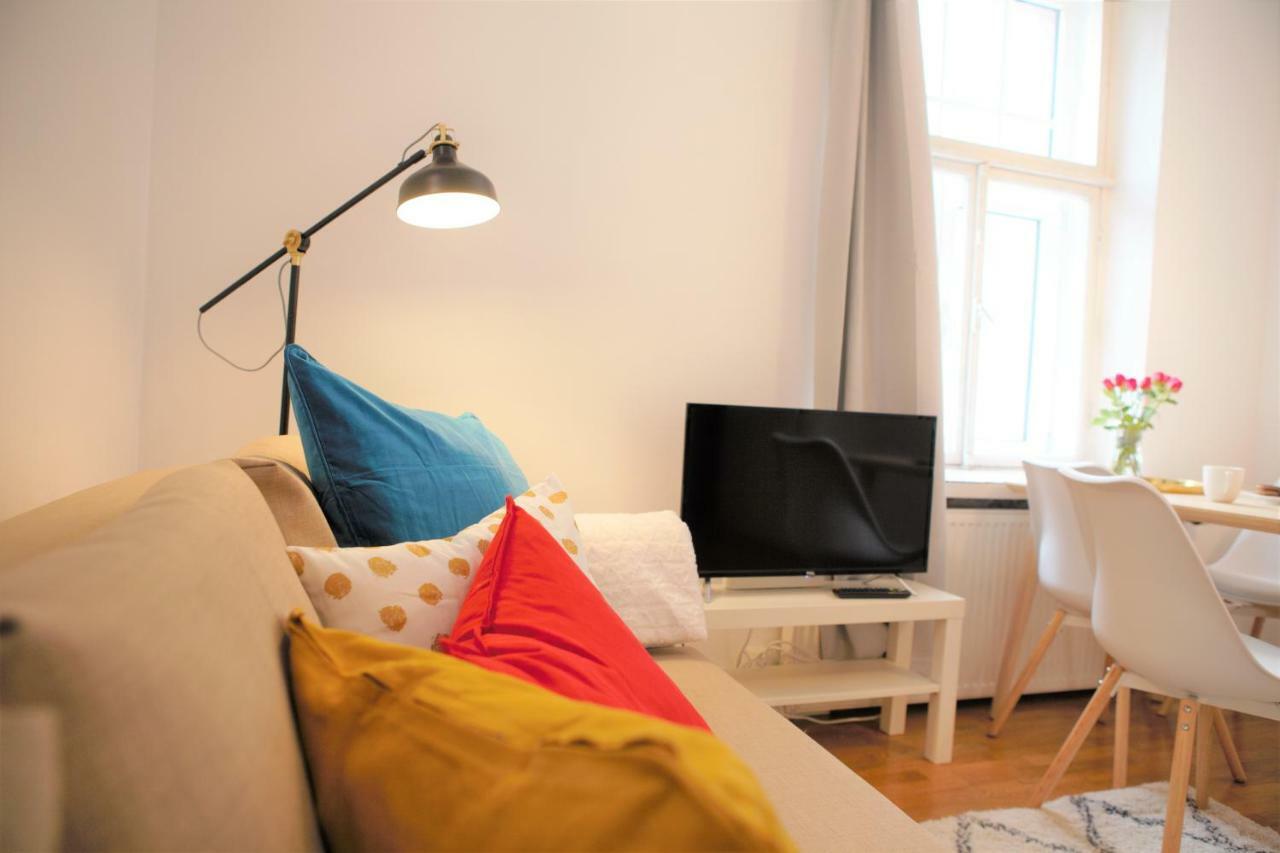 Stay Here Apartment Liisa Helsinki Exterior photo